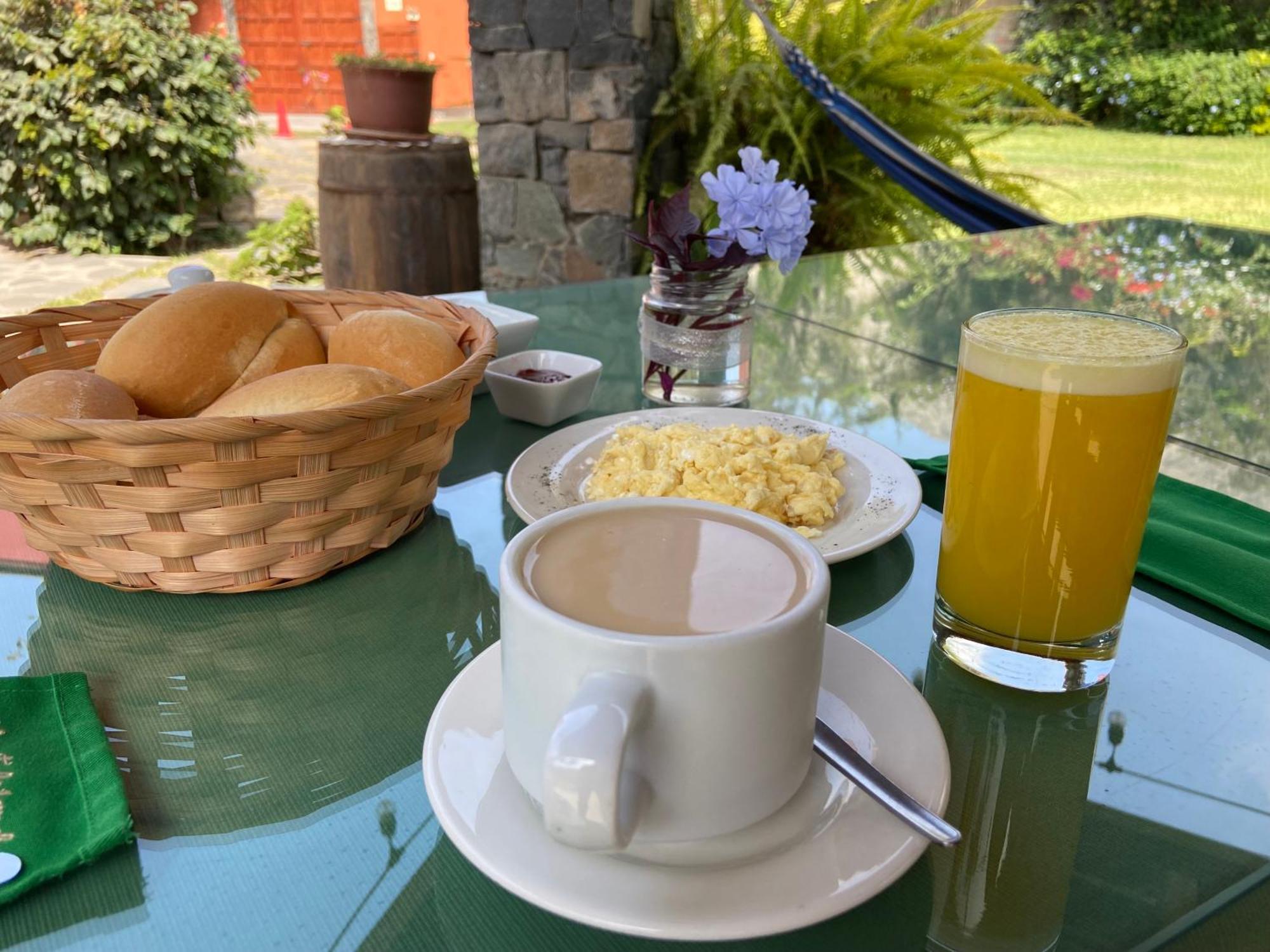 Huertalejandro Restaurante Campestre Y Hospedaje Сиенегия Екстериор снимка